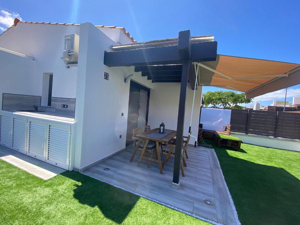 Bungalow Maspalomas Golf Con Jacuzzi, Piscina Y Jardin San Bartolomé Ngoại thất bức ảnh